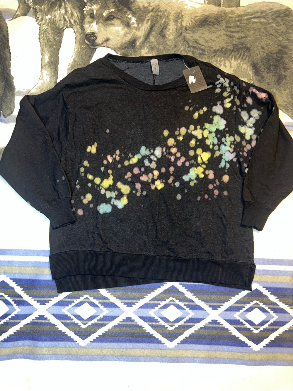 New Women’s Black Crewneck Sweater W/ Pastel Platter Size S